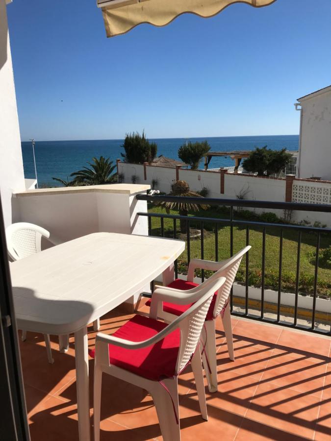 Apartamento A Pie De Playa. Нерха Екстер'єр фото