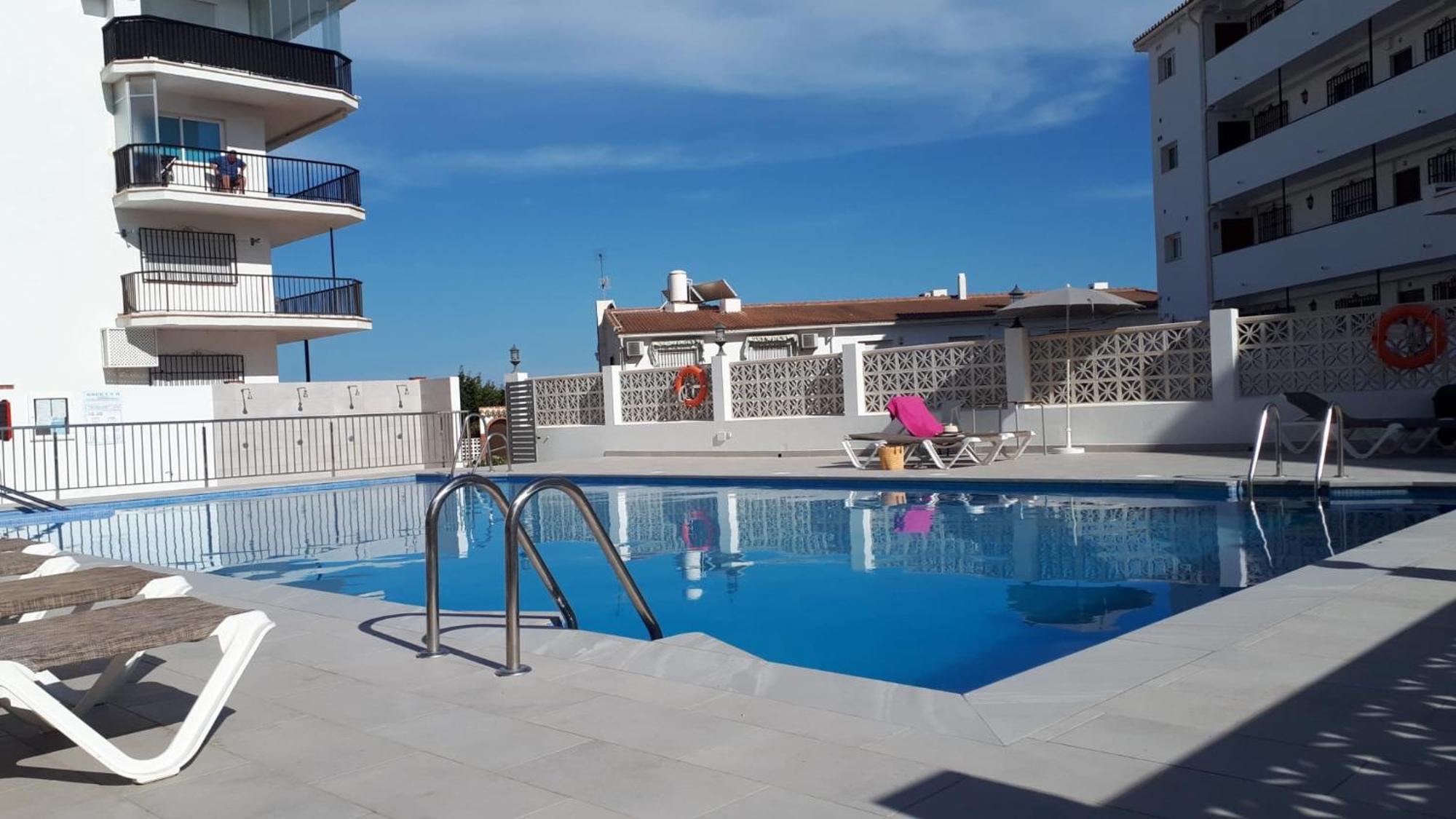 Apartamento A Pie De Playa. Нерха Екстер'єр фото